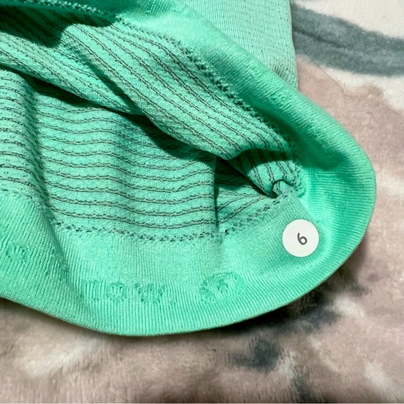 Lululemon Run Swiftly tank - Picture 3 of 5